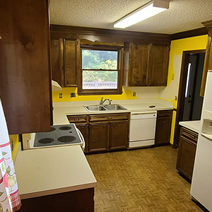 Kitchen Counter and Cabinet resurfacing
